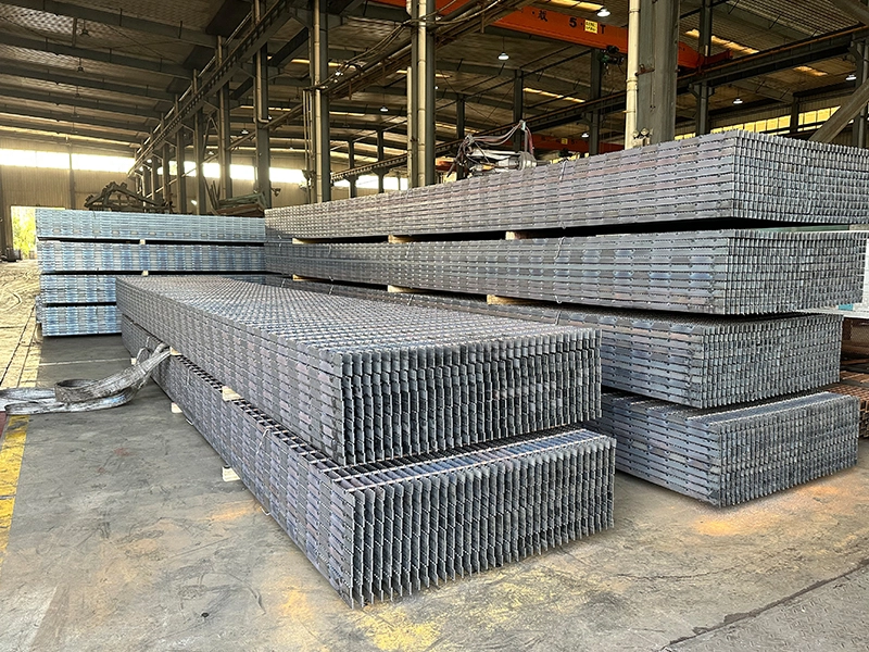 galvanized grating stair treads
