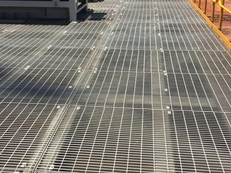 Grating Clip Application