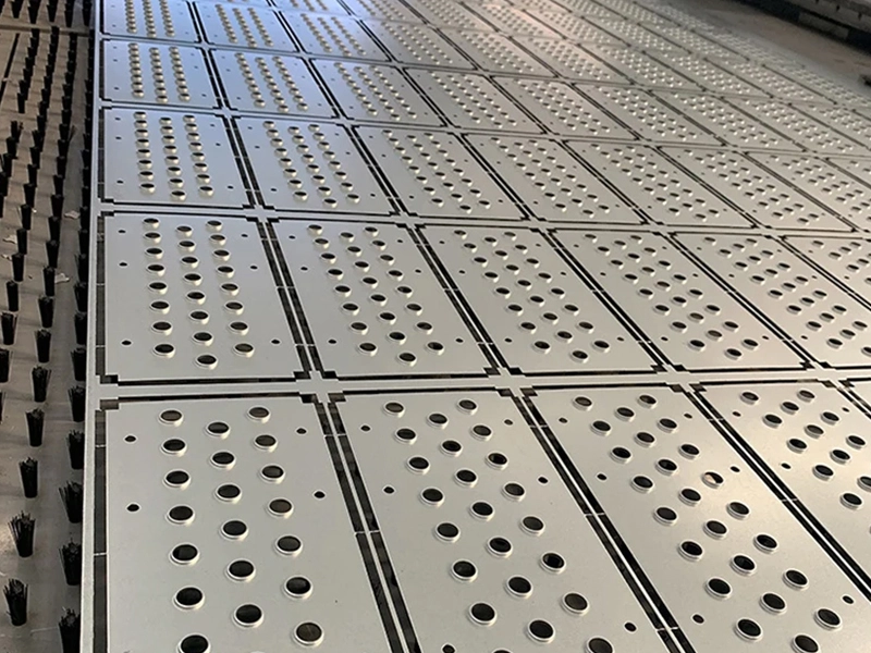 Perforated O Grip Plank Grating