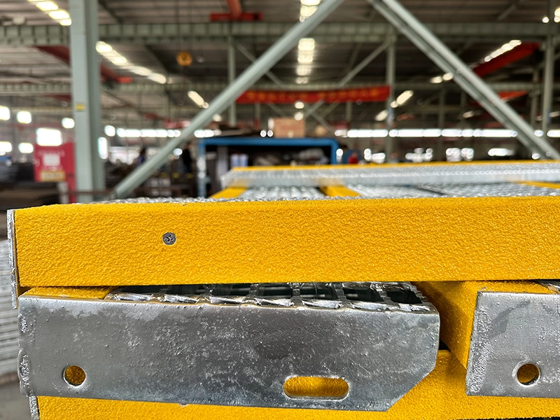 T6 Tread with FRP Nosing