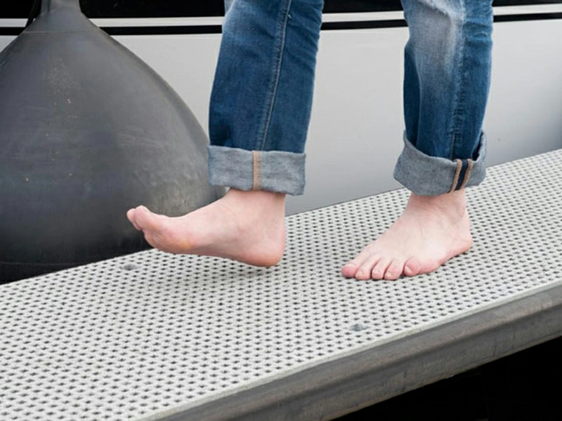 Barefoot Grit Surface