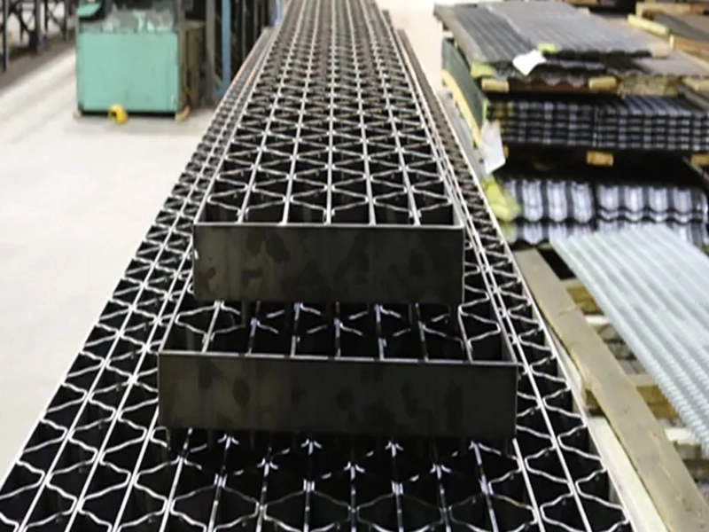 Riveted Steel Grating