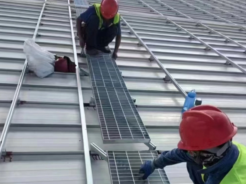 walkway for rooftop solar