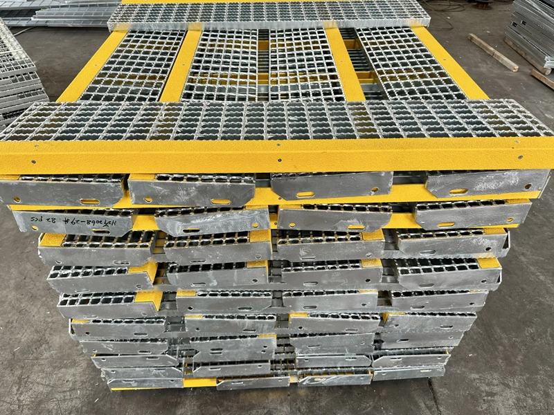 T6 Tread with FRP Nosing