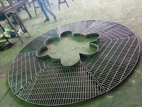 multiple-shape-steel-grating-1