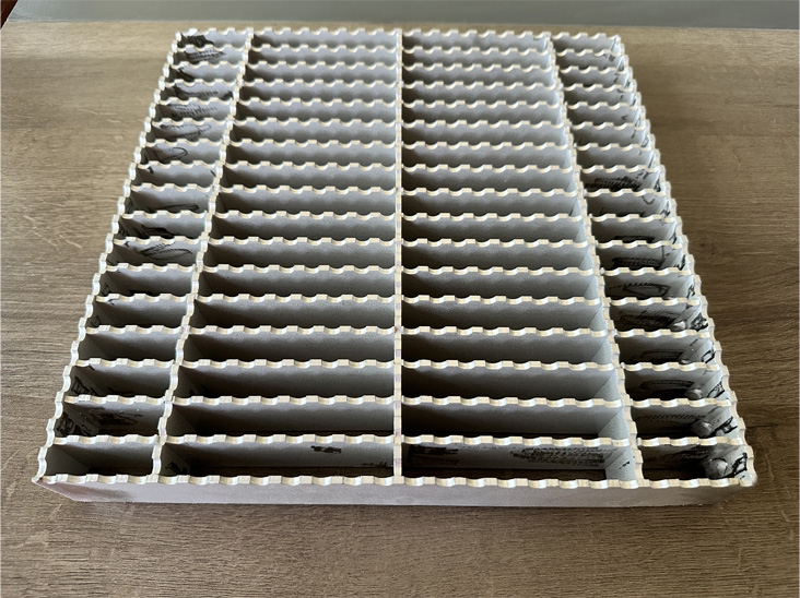 What-are-the-differences-between-composite-steel-grating-02.jpg